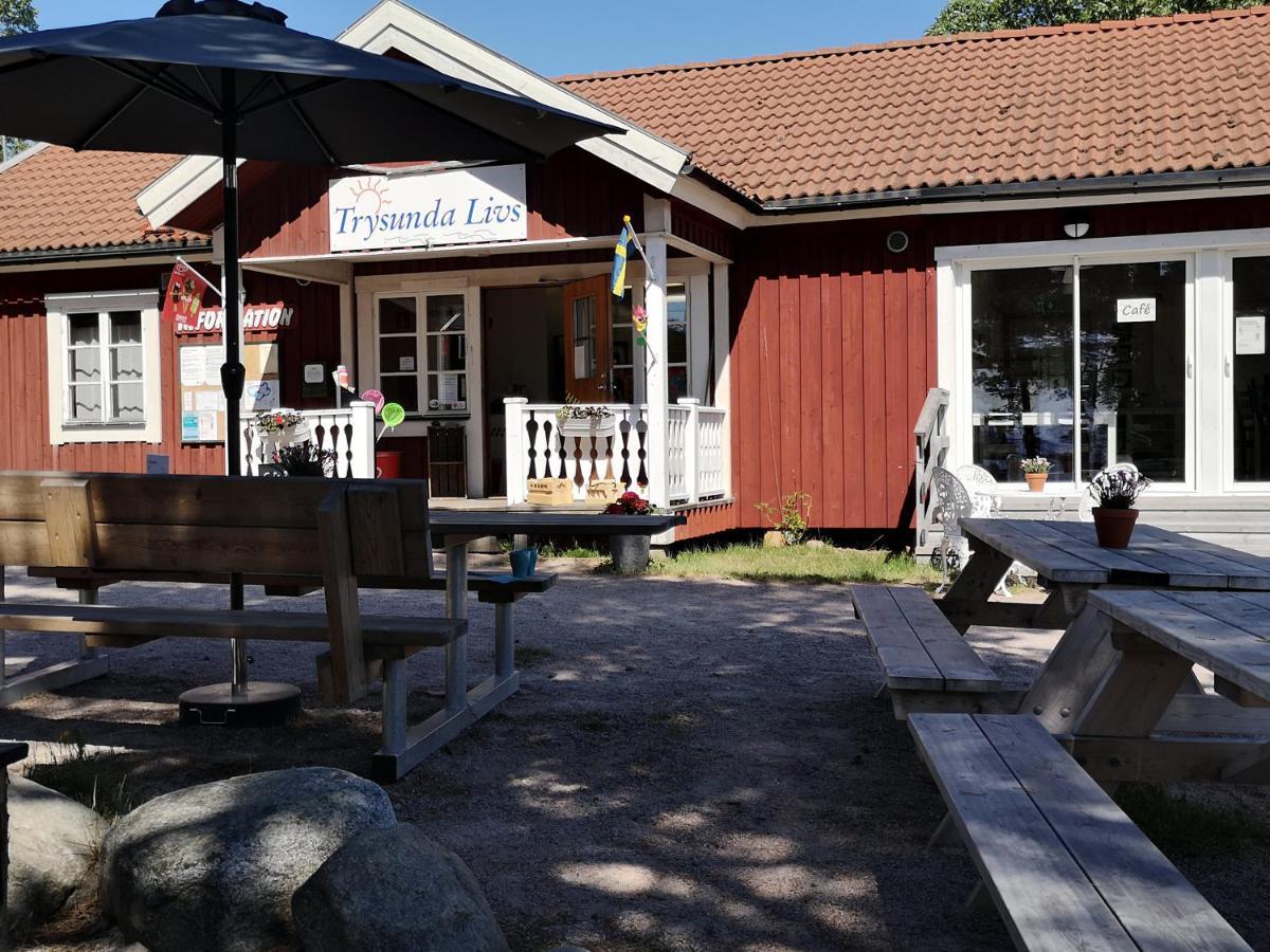 Trysunda Vandrarhem&Skärgårdscafé Esterno foto