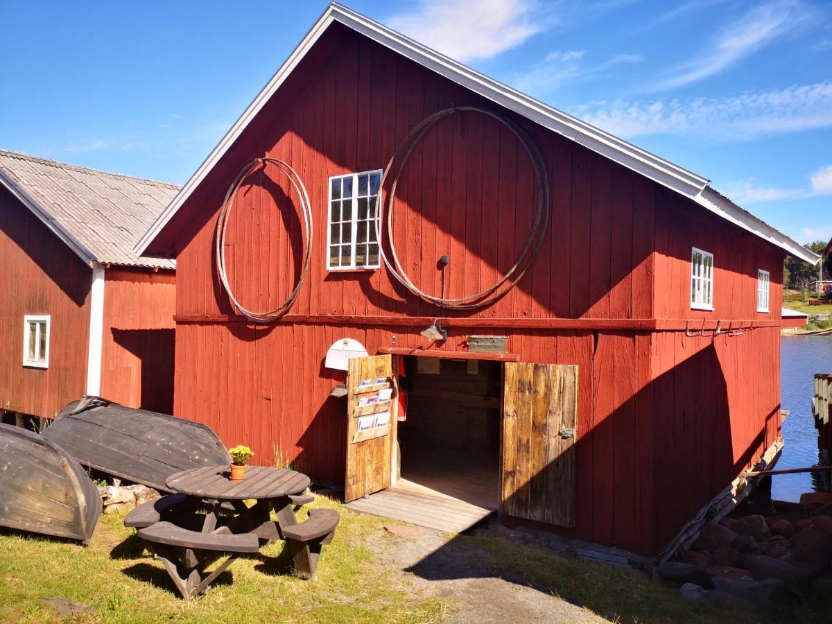Trysunda Vandrarhem&Skärgårdscafé Esterno foto